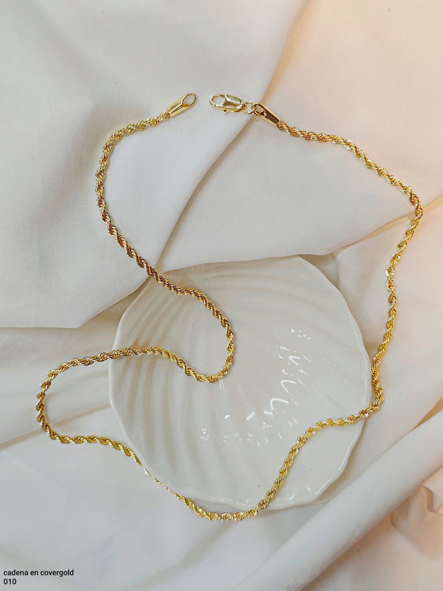 CADENA EN COVERGOLD