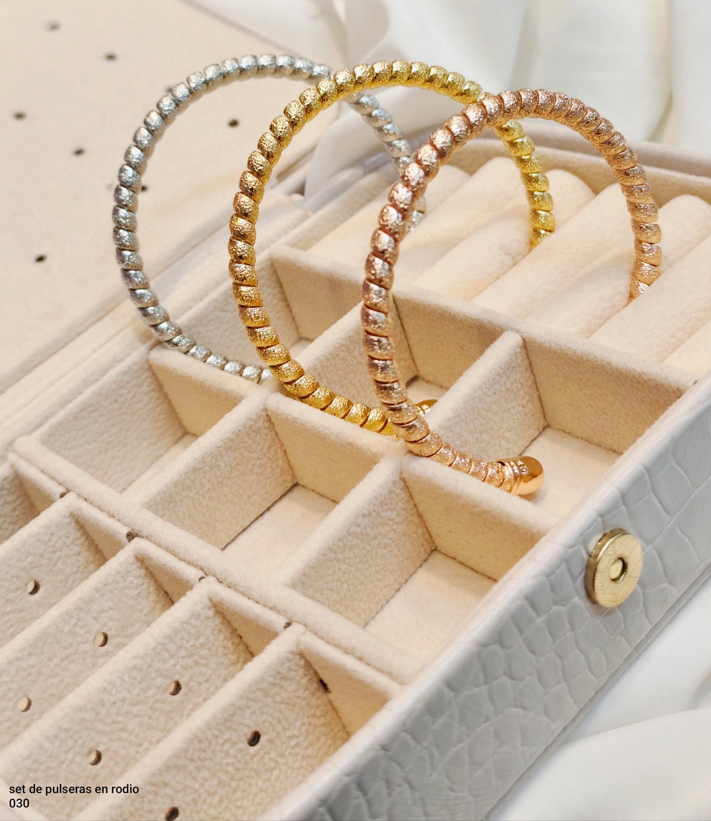 SER DE AROS EN RODIO