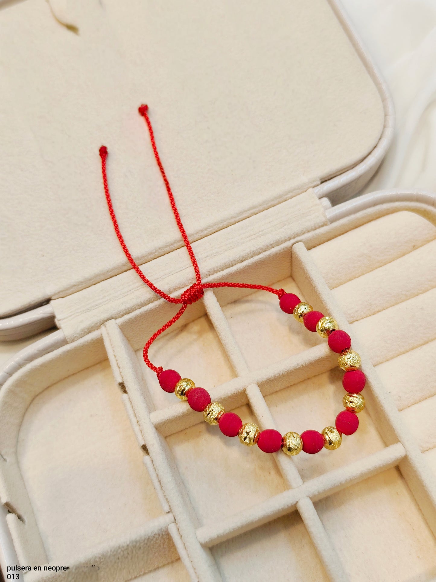 PULSERA EN RODIO Y NEOPRENO