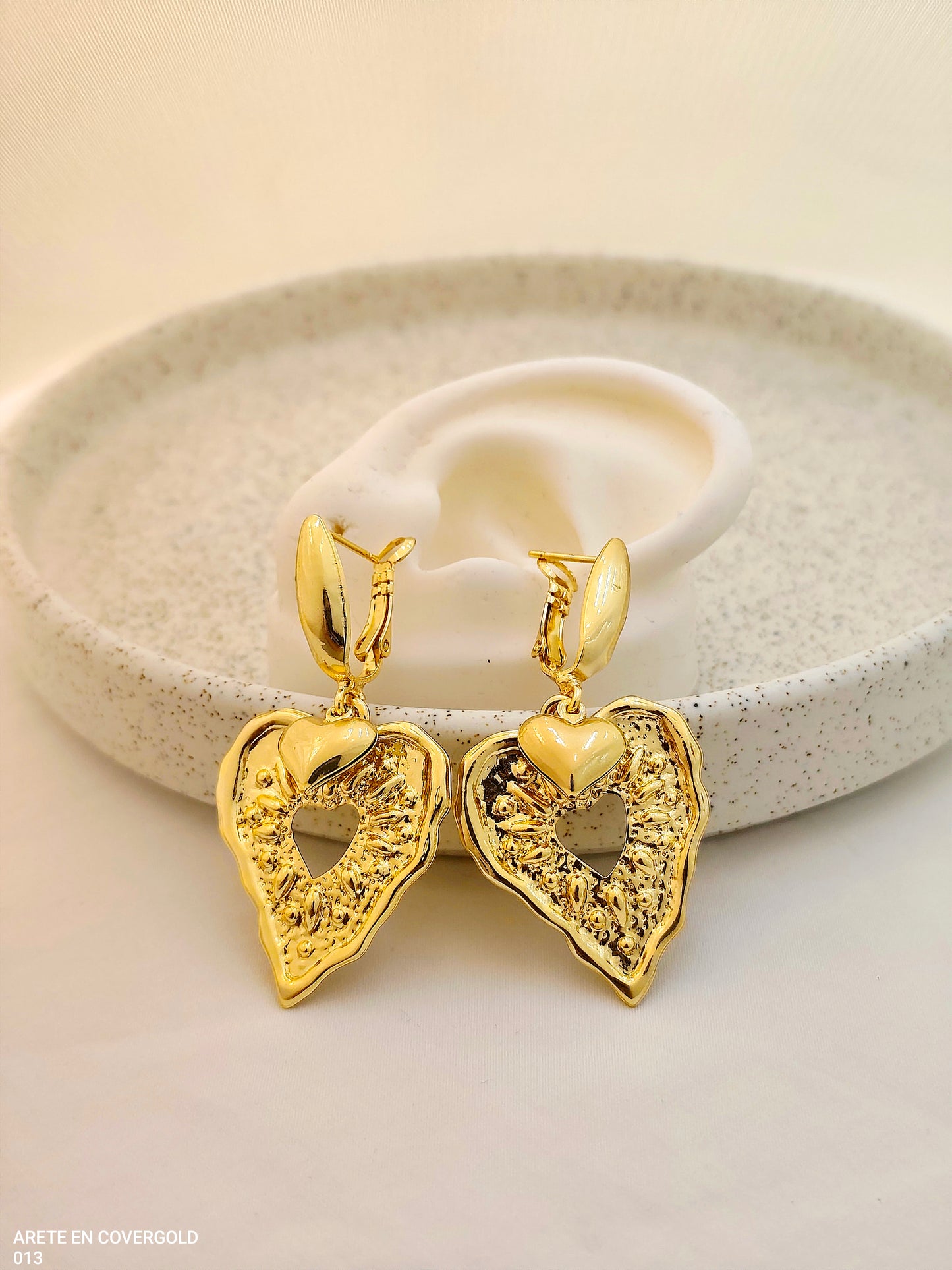 ARETE EN COVERGOLD