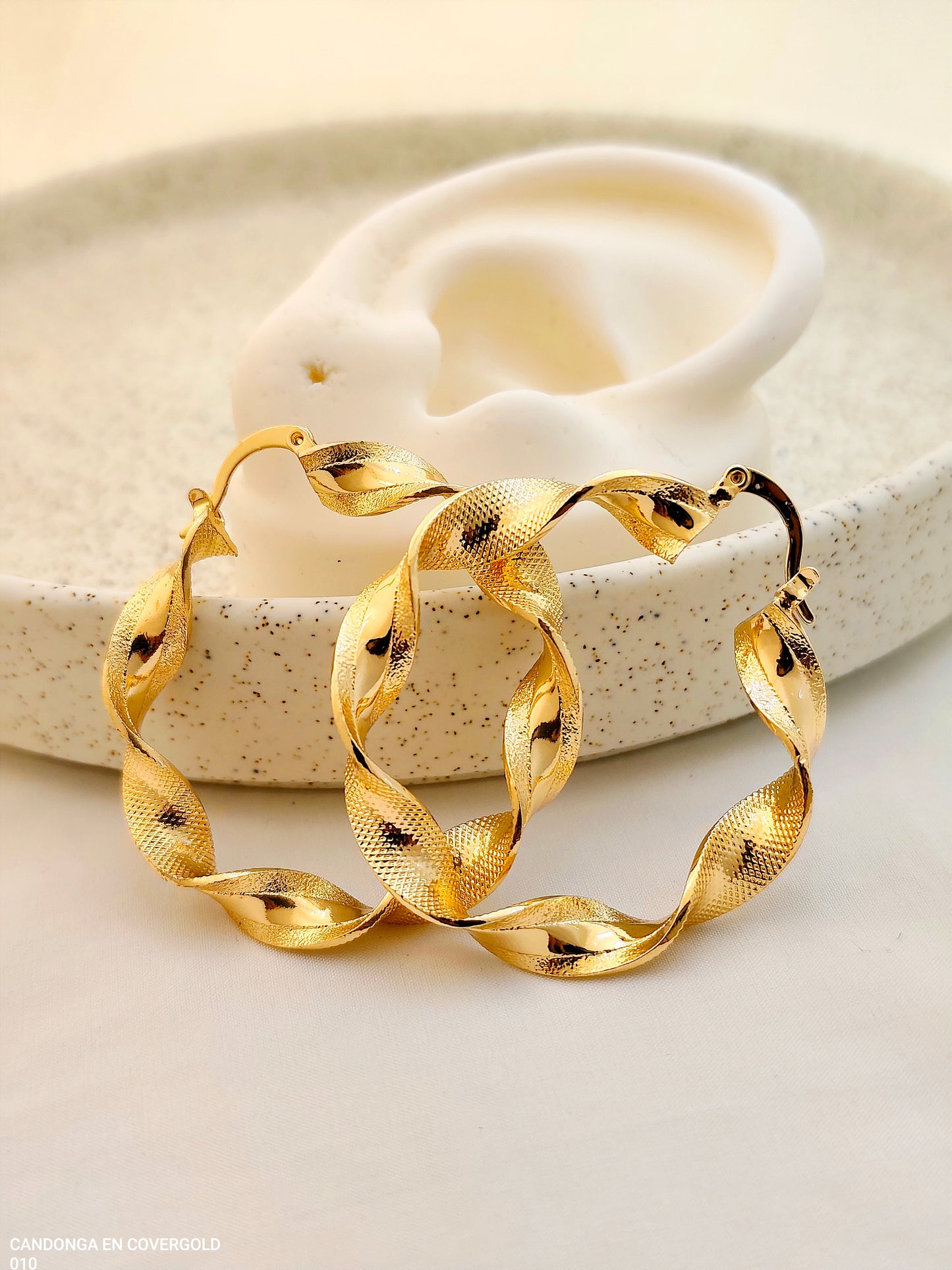 CANDONGA EN COVERGOLD