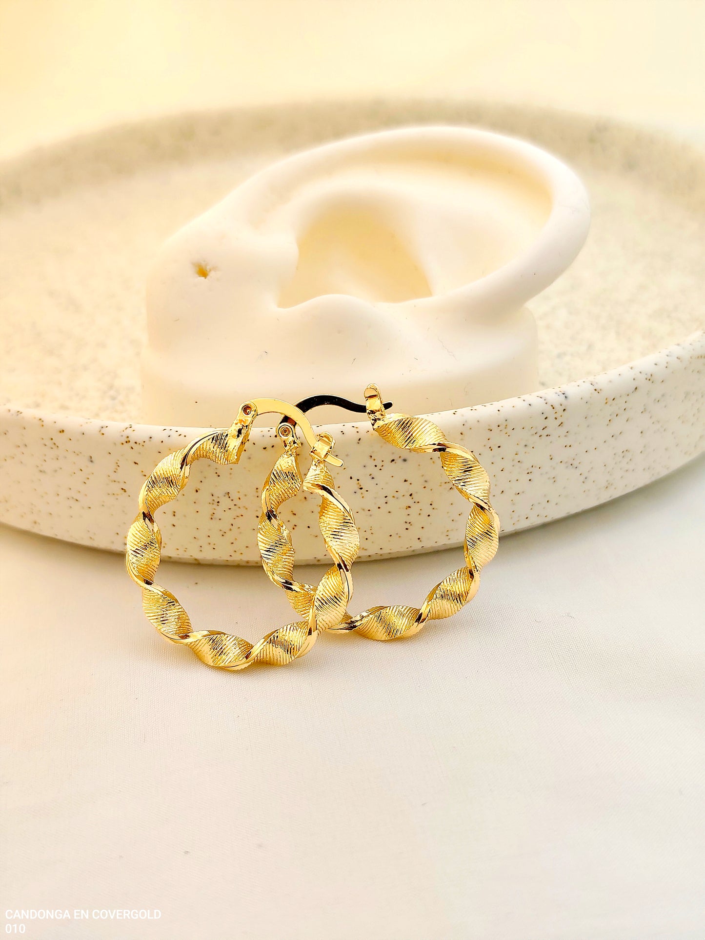 CANDONGA EN COVERGOLD