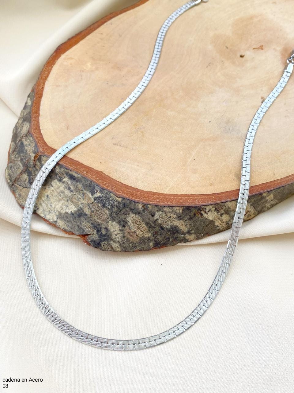 Cadena en acero