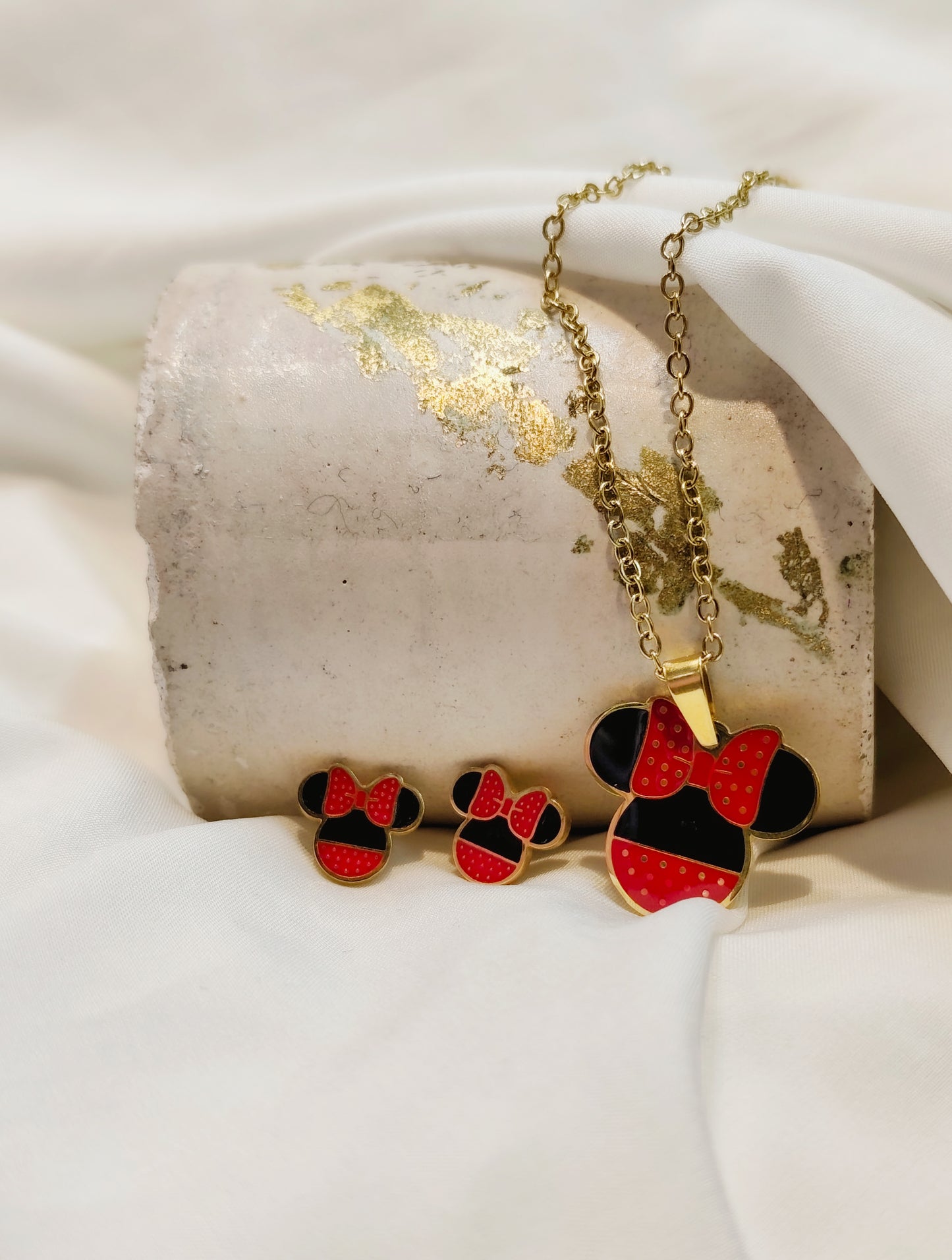 JUEGO EN ACERO INOXIDABLE