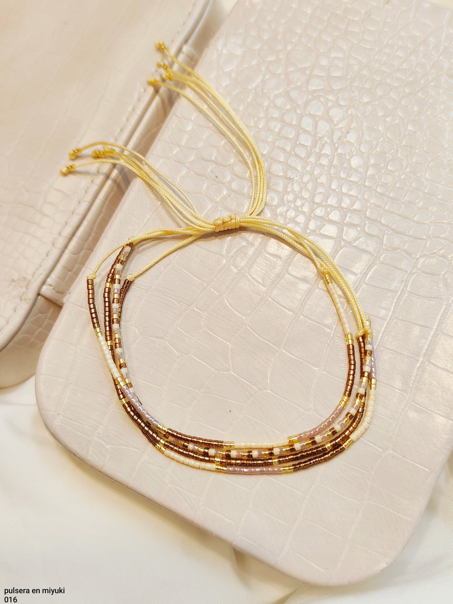 PULSERA EN MIYUKI