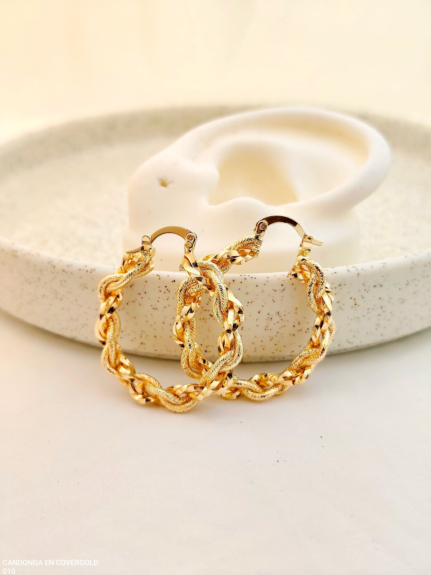 CANDONGA EN COVERGOLD