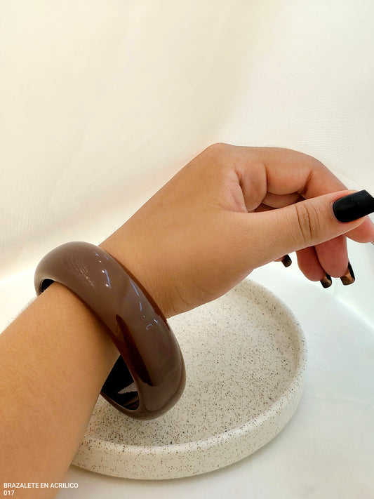 BRAZALETE EN ACRILICO