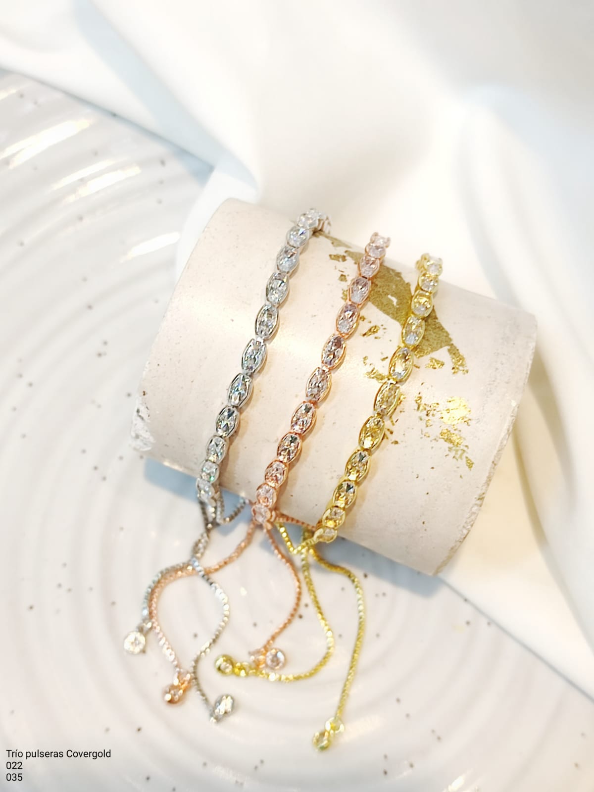 Trio de pulseras